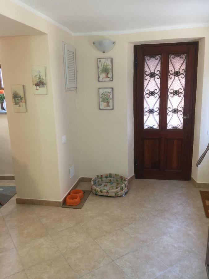 Casa Vacanze Elena Rometta Buitenkant foto
