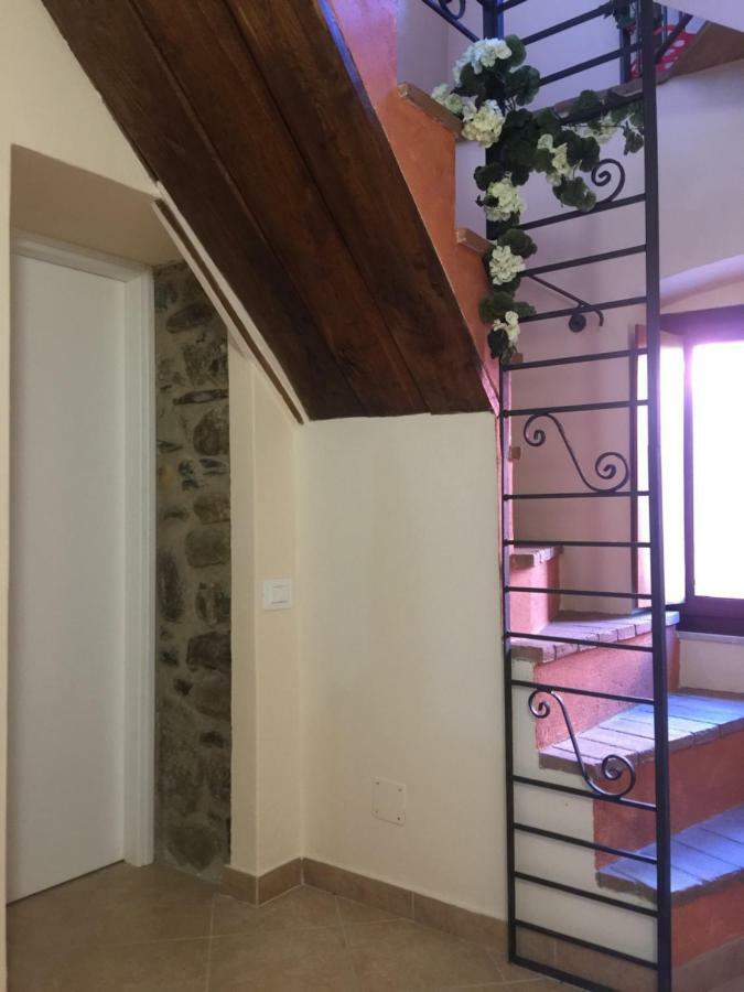 Casa Vacanze Elena Rometta Buitenkant foto