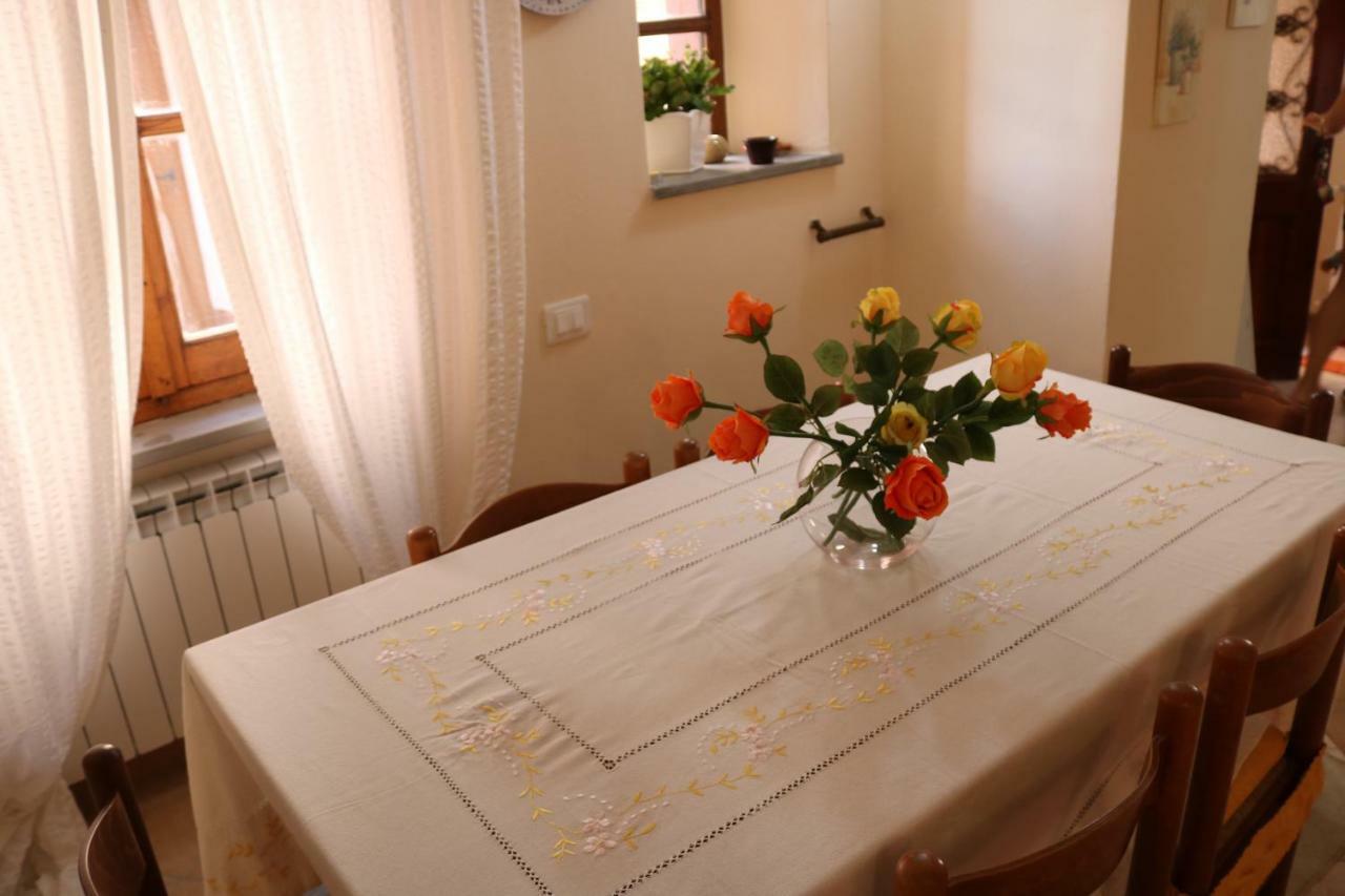 Casa Vacanze Elena Rometta Buitenkant foto