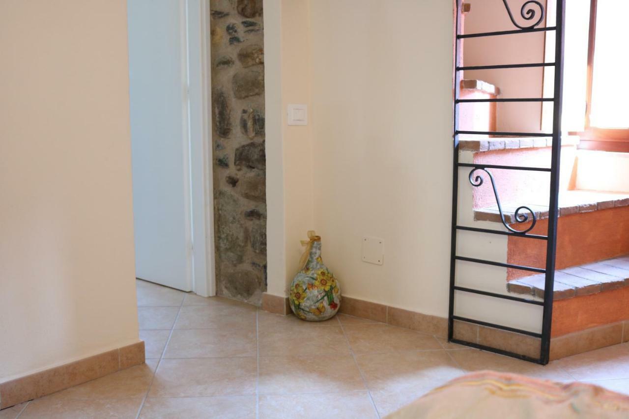 Casa Vacanze Elena Rometta Buitenkant foto